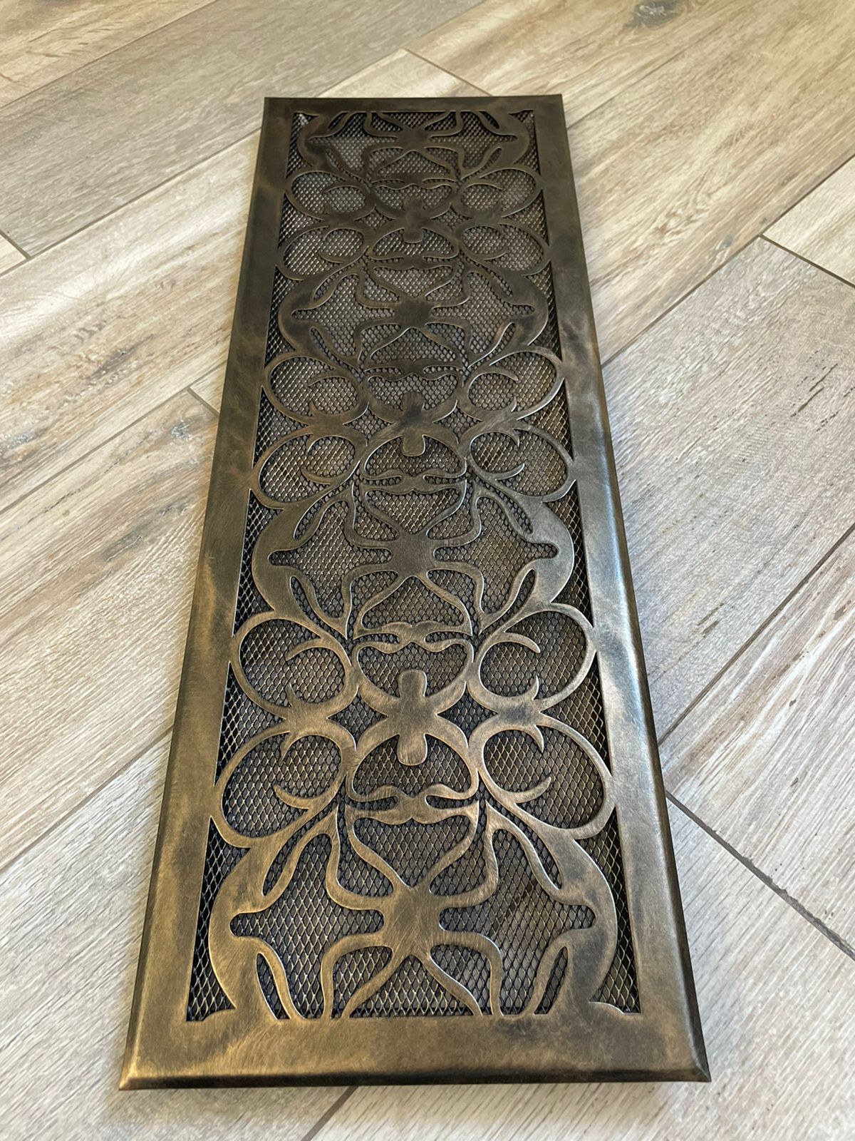 Вентиляционная решетка стальная с покрытием патина SR-100 500х150